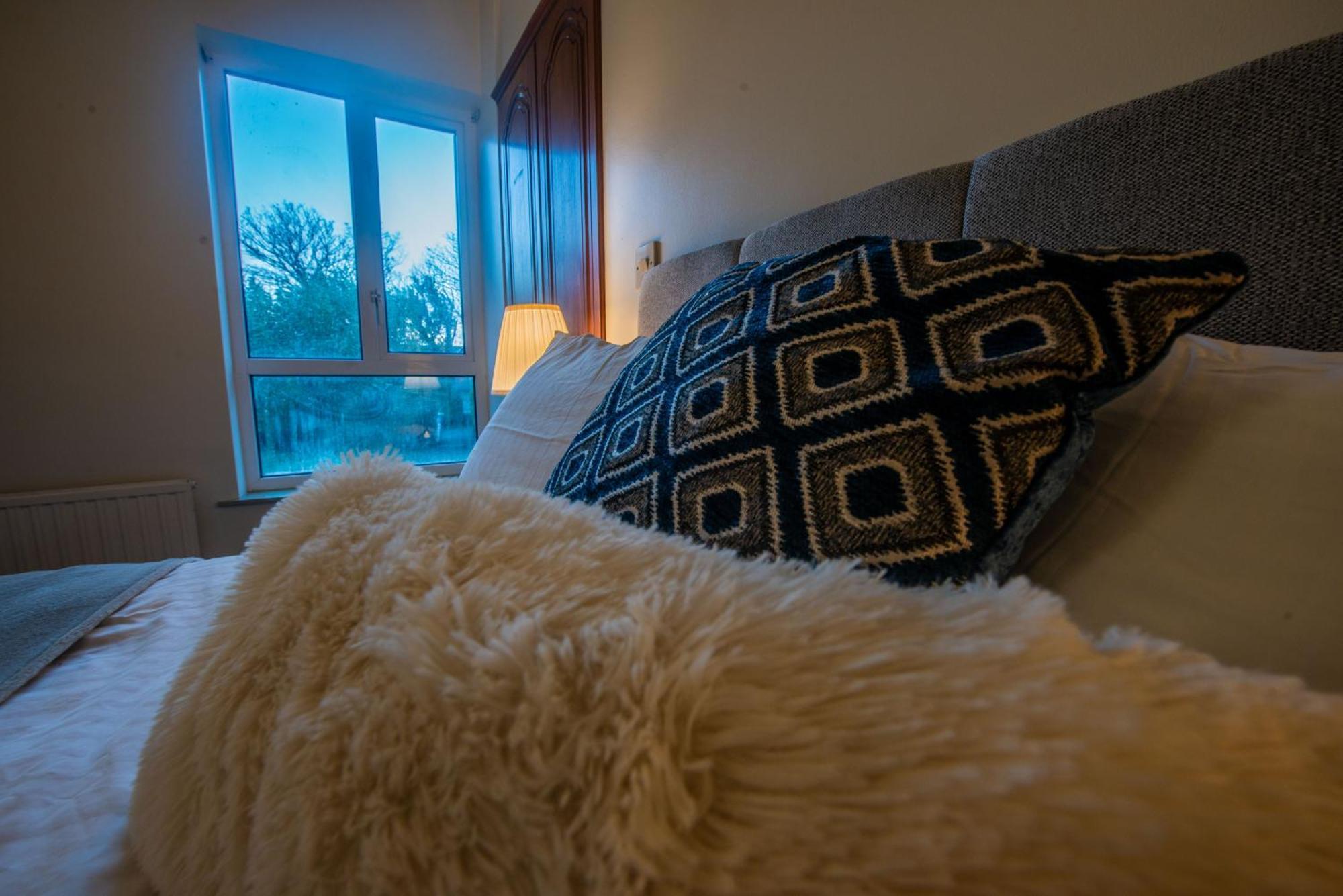 Greenfield Lodge Hotel Bar & Bistro Headford Екстериор снимка