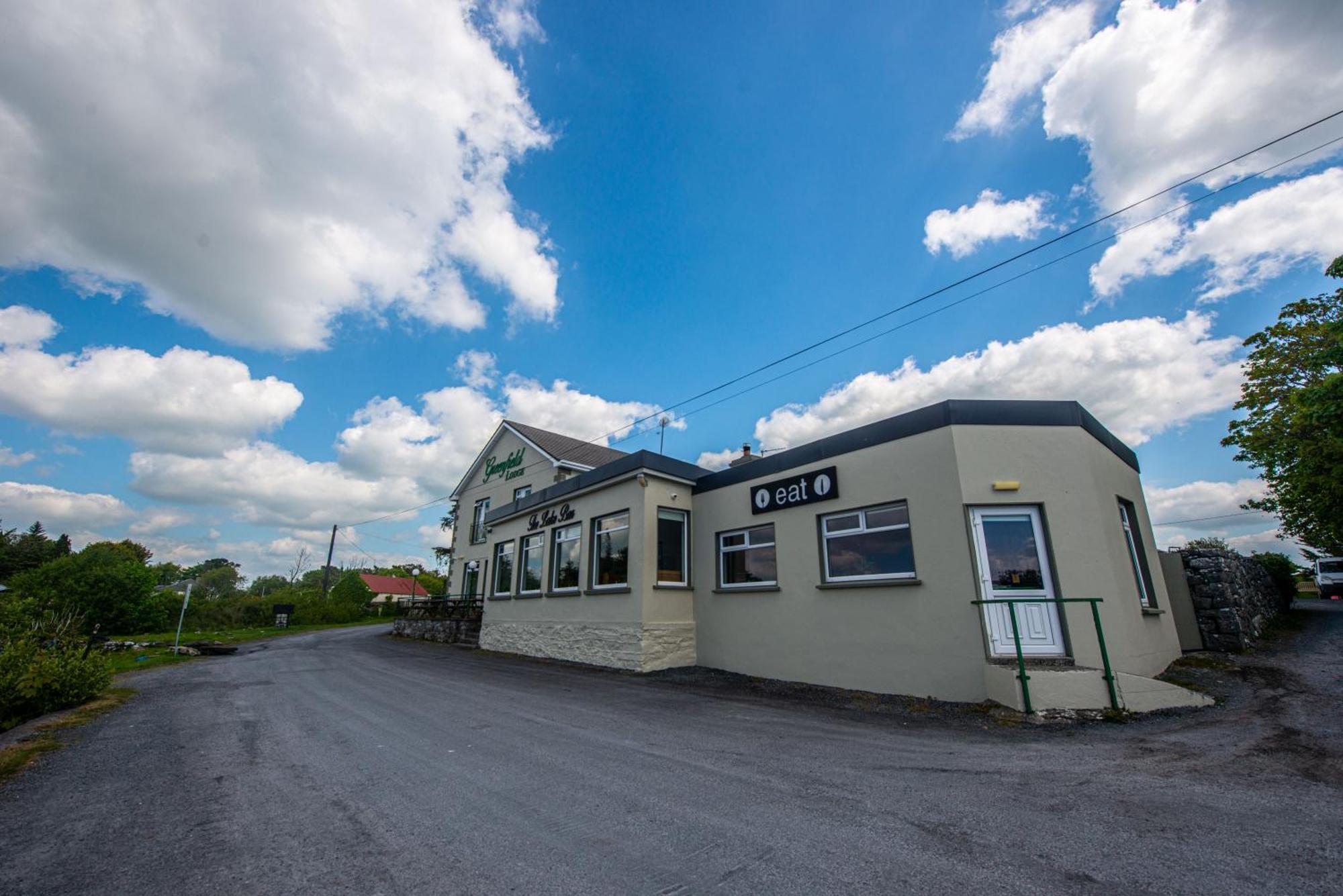 Greenfield Lodge Hotel Bar & Bistro Headford Екстериор снимка
